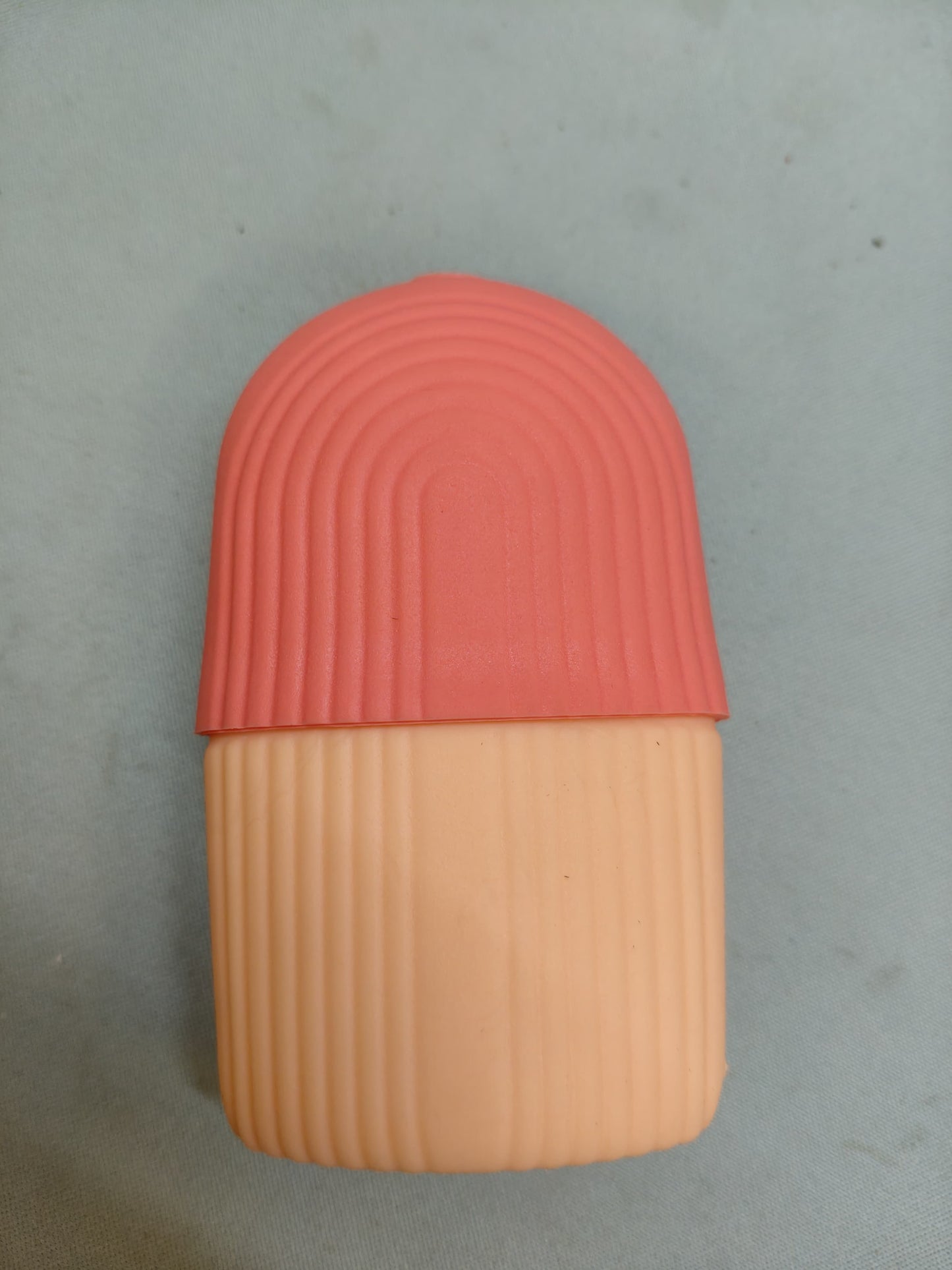 FACIAL ICE ROLLER